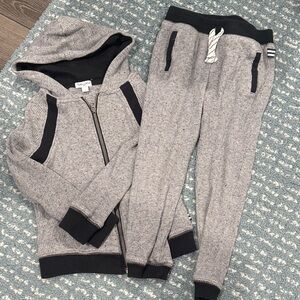 Splendid Gray Knit Hoodie & Jogger Set with Black Trim